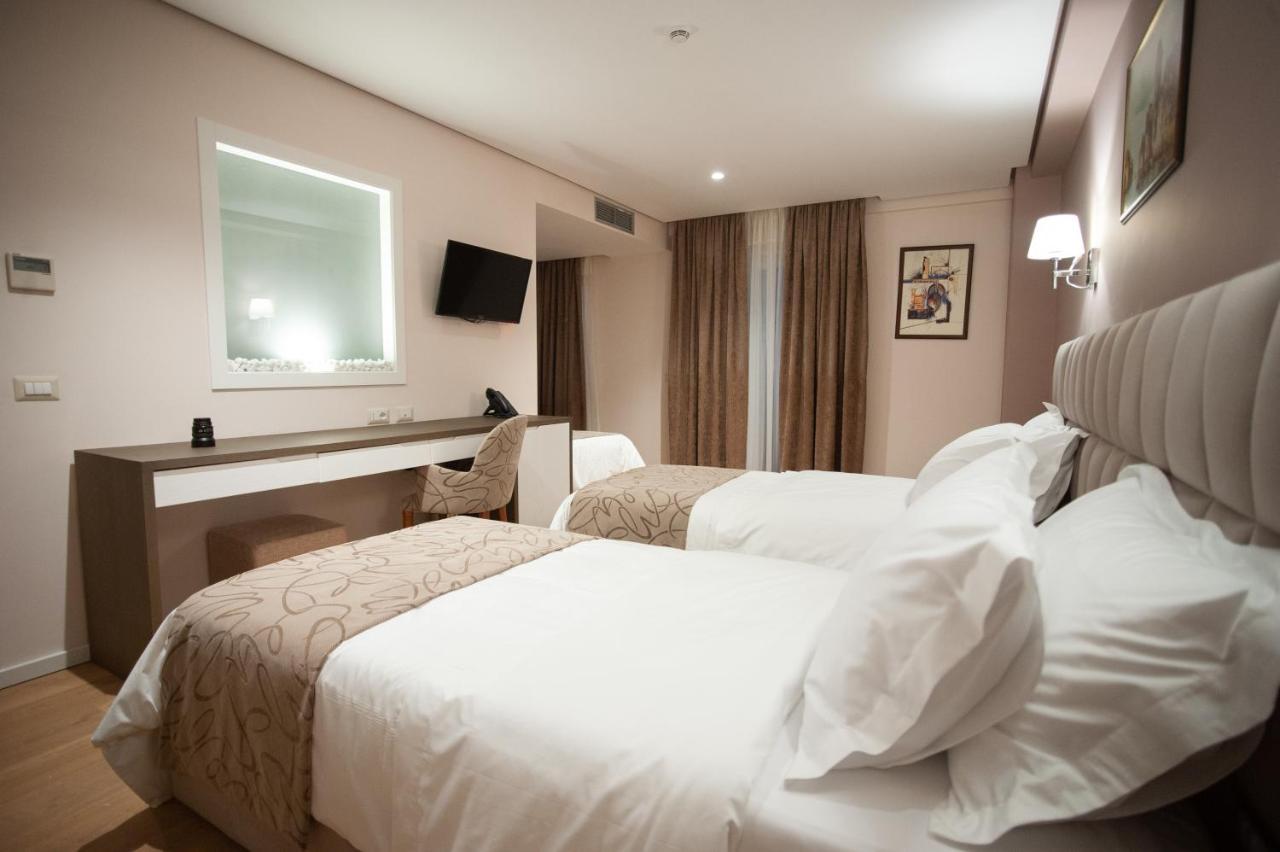 Doanesia Premium Hotel & Spa Tiranë Eksteriør bilde