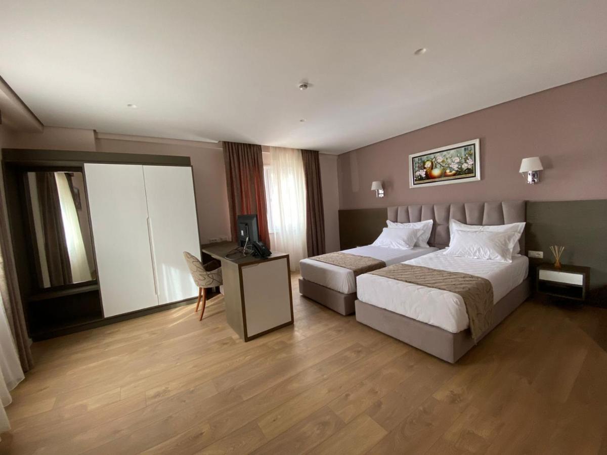 Doanesia Premium Hotel & Spa Tiranë Eksteriør bilde