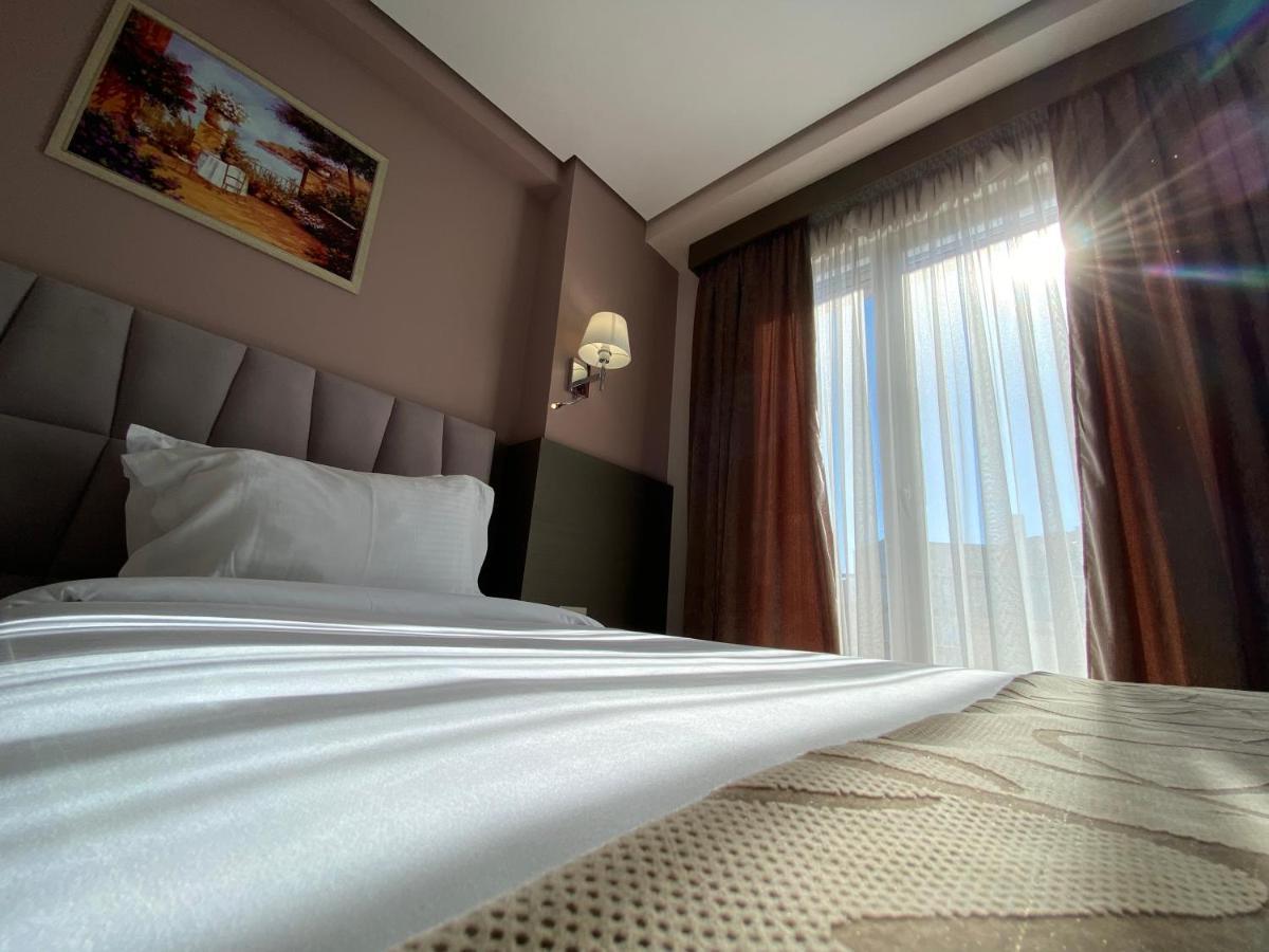 Doanesia Premium Hotel & Spa Tiranë Eksteriør bilde