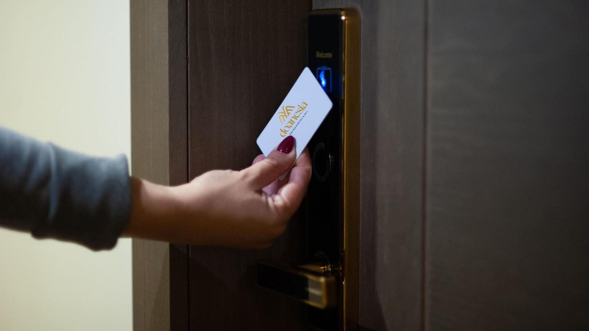 Doanesia Premium Hotel & Spa Tiranë Eksteriør bilde
