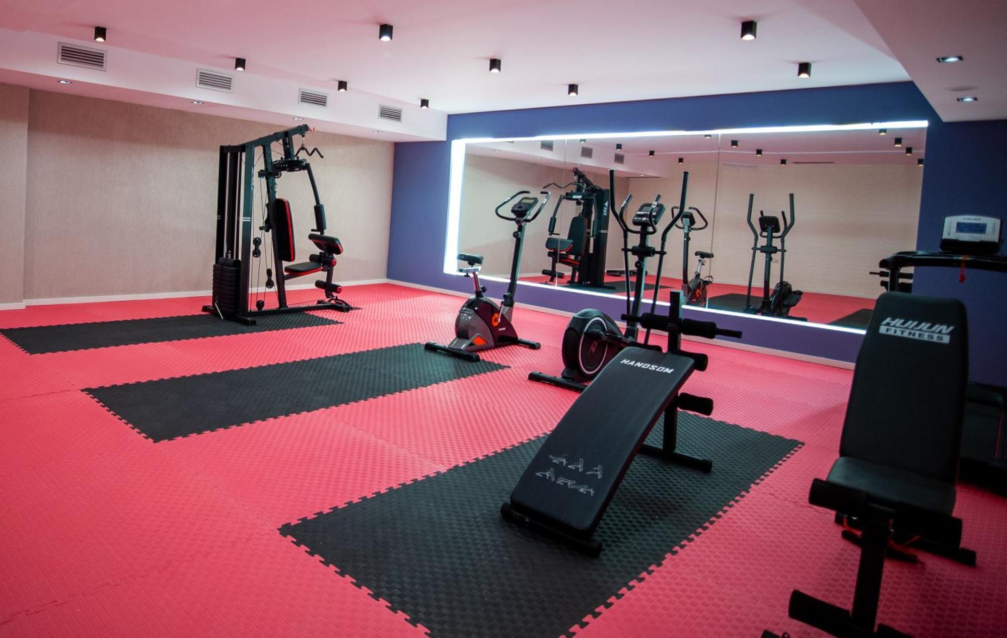 Doanesia Premium Hotel & Spa Tiranë Eksteriør bilde